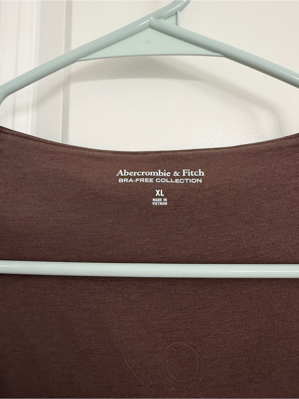 Abercrombie & Fitch Bra Free Brown Scoop Neck Tank Top - Picture 2 of 3